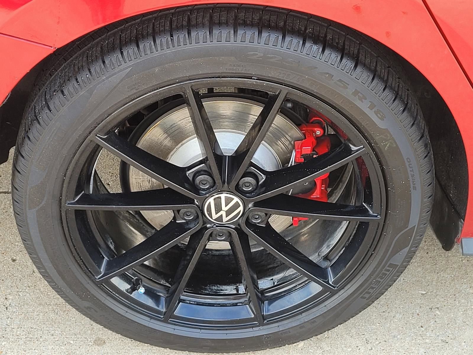 Used 2025 Volkswagen Jetta GLI Autobahn FWD image 6