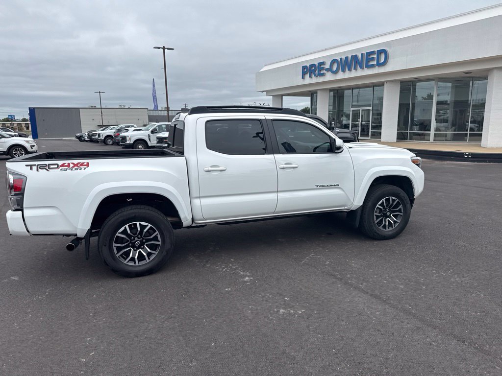 Used 2023 Toyota Tacoma TRD Sport w/ Technology Package AWD/4WD image 14