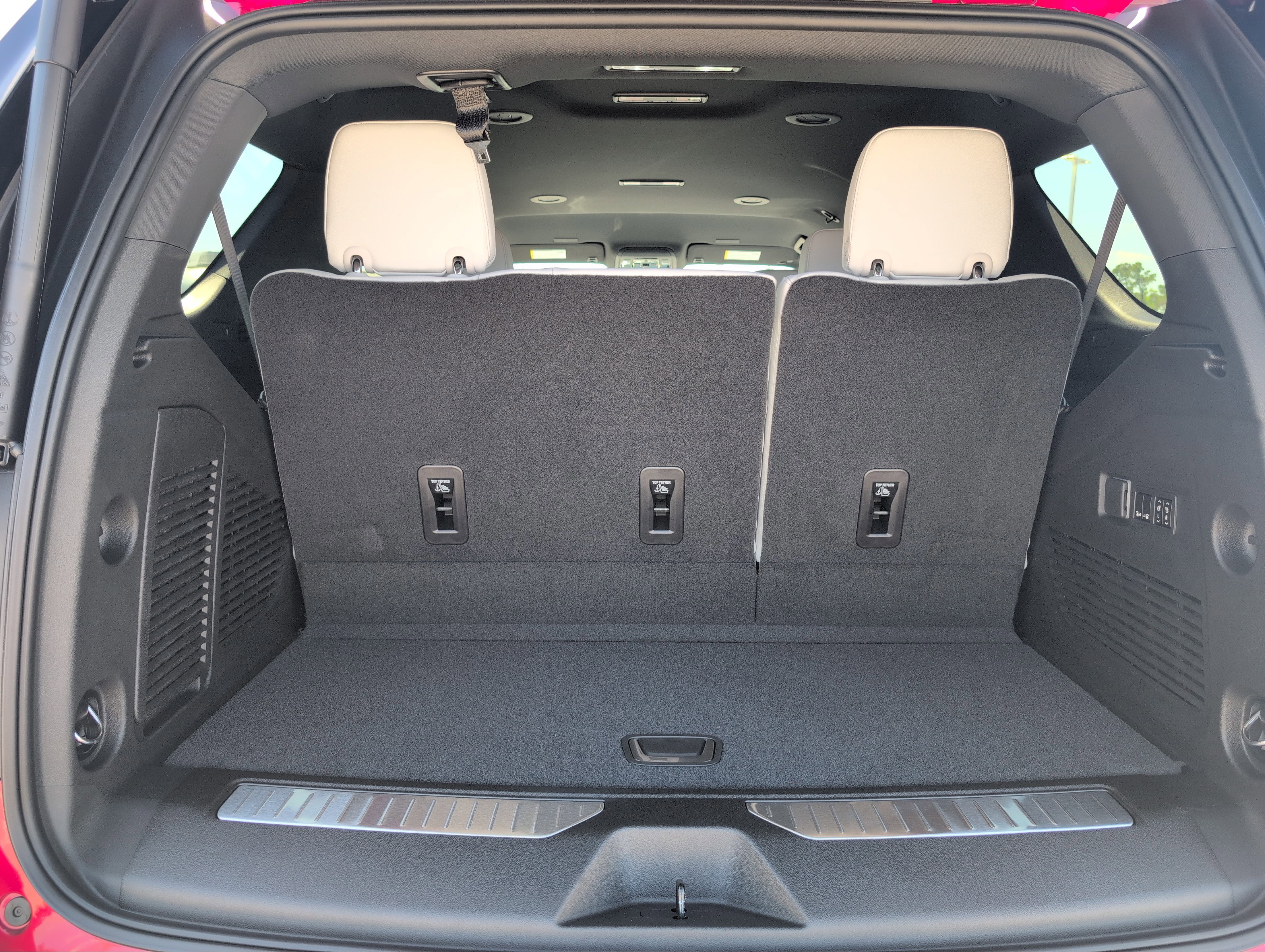 New 2026 Chevrolet Tahoe Premier image 5