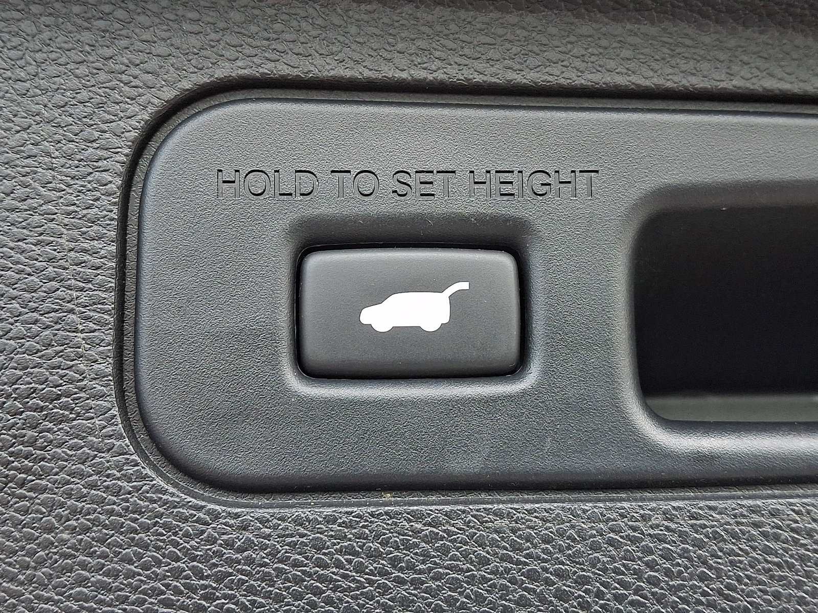 Certified 2024 Honda Odyssey Touring image 32