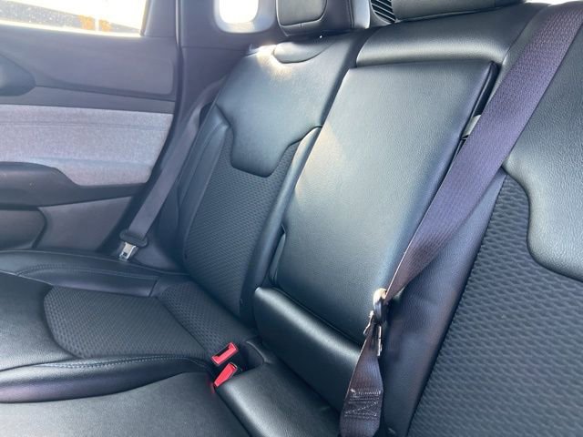 Used 2023 Jeep Compass Latitude image 30