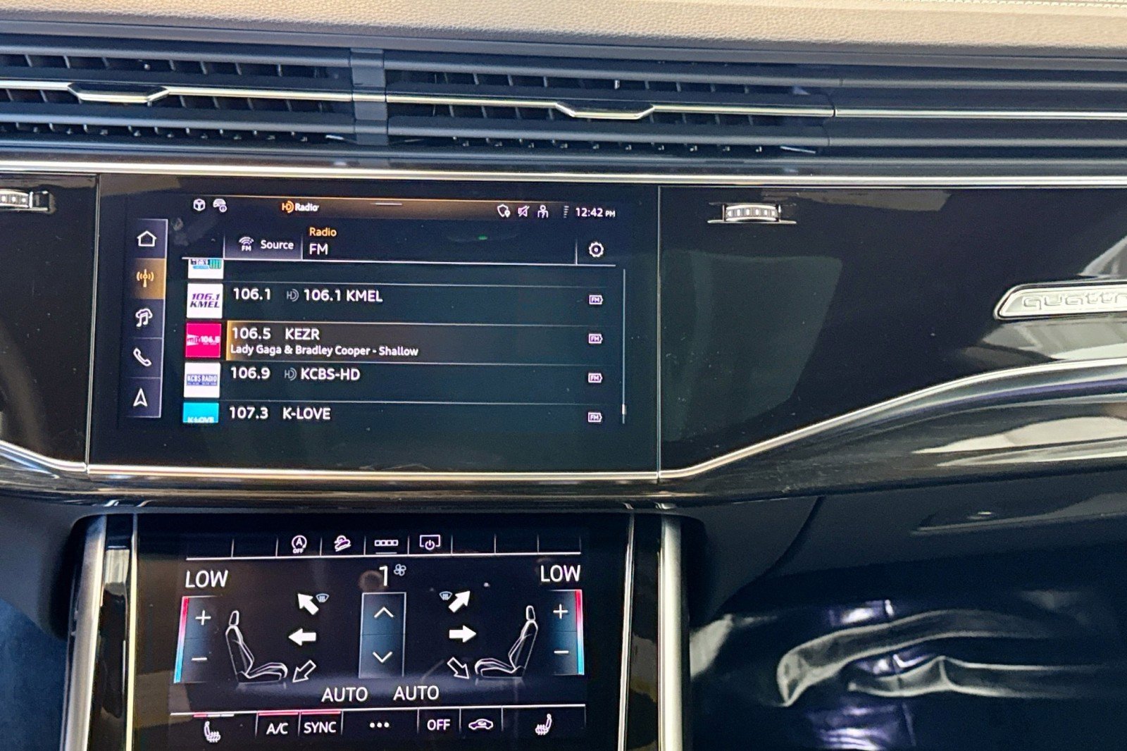 Used 2025 Audi Q8 Premium w/ Black Optic Package AWD/4WD image 15