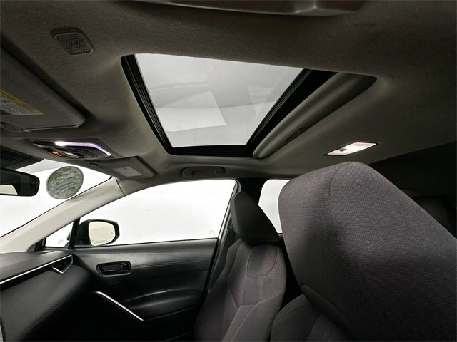 Used 2023 Toyota Corolla Cross LE image 16