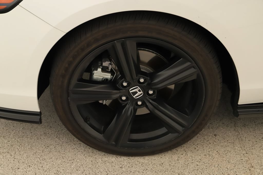 Used 2024 Honda Accord Sport image 32