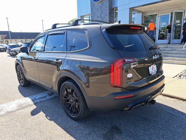 Used 2022 Kia Telluride EX w/ EX Premium Package AWD/4WD image 4