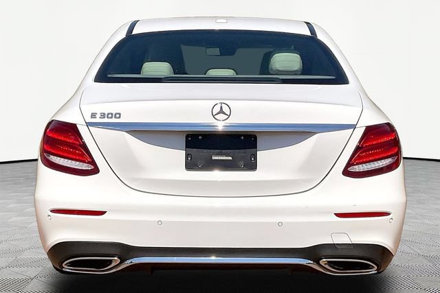 Used 2017 Mercedes-Benz E 300 image 6