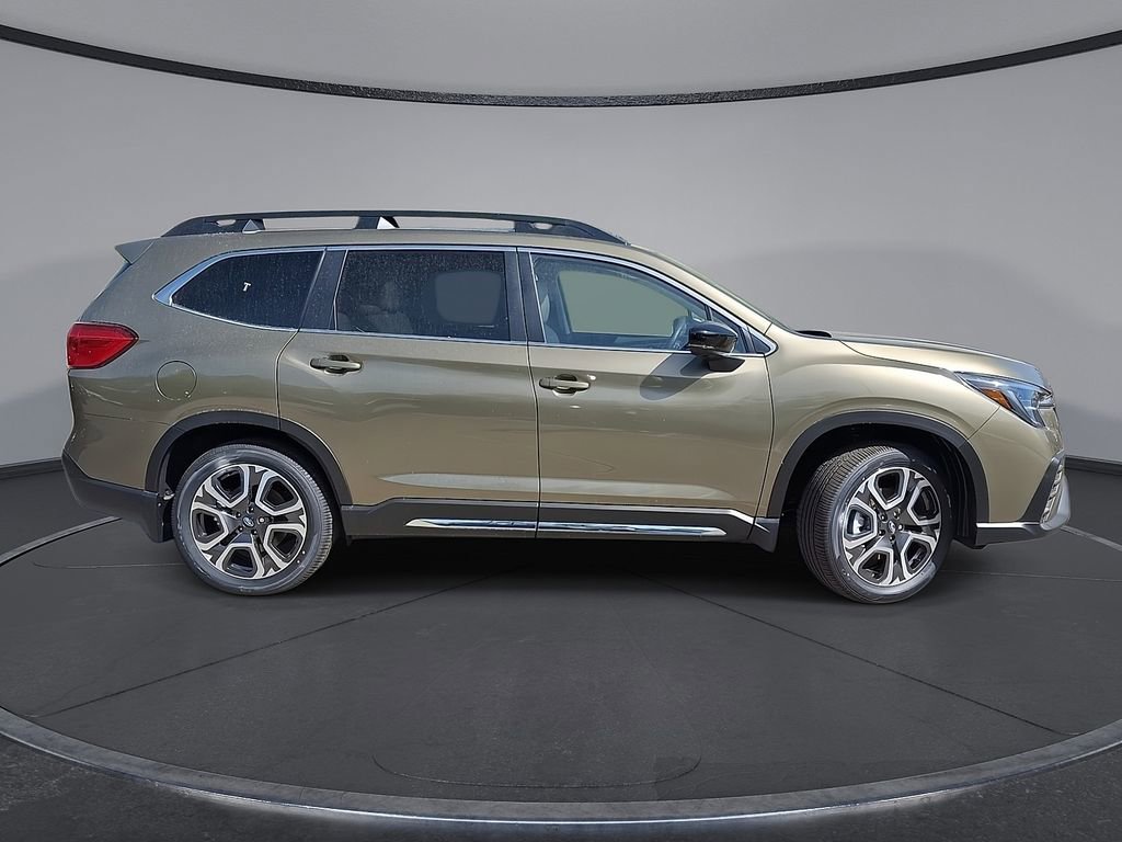 New 2026 Subaru Ascent Limited AWD/4WD image 9