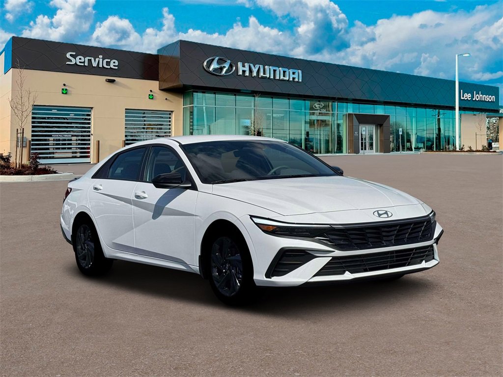 New 2026 Hyundai Elantra Sport image 11