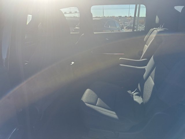 Used 2024 Chevrolet Traverse Z71 image 18