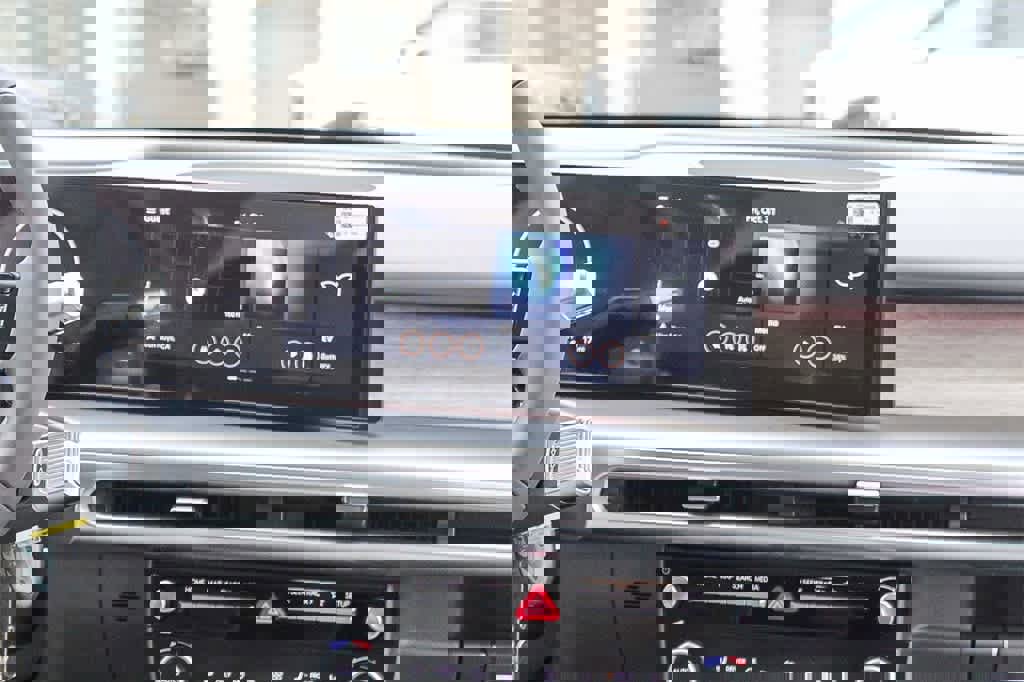 New 2026 Hyundai Ioniq 9 SEL image 16