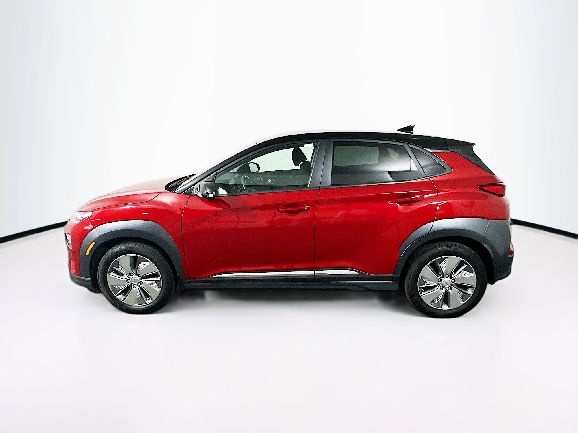 Used 2021 Hyundai Kona SEL FWD image 4