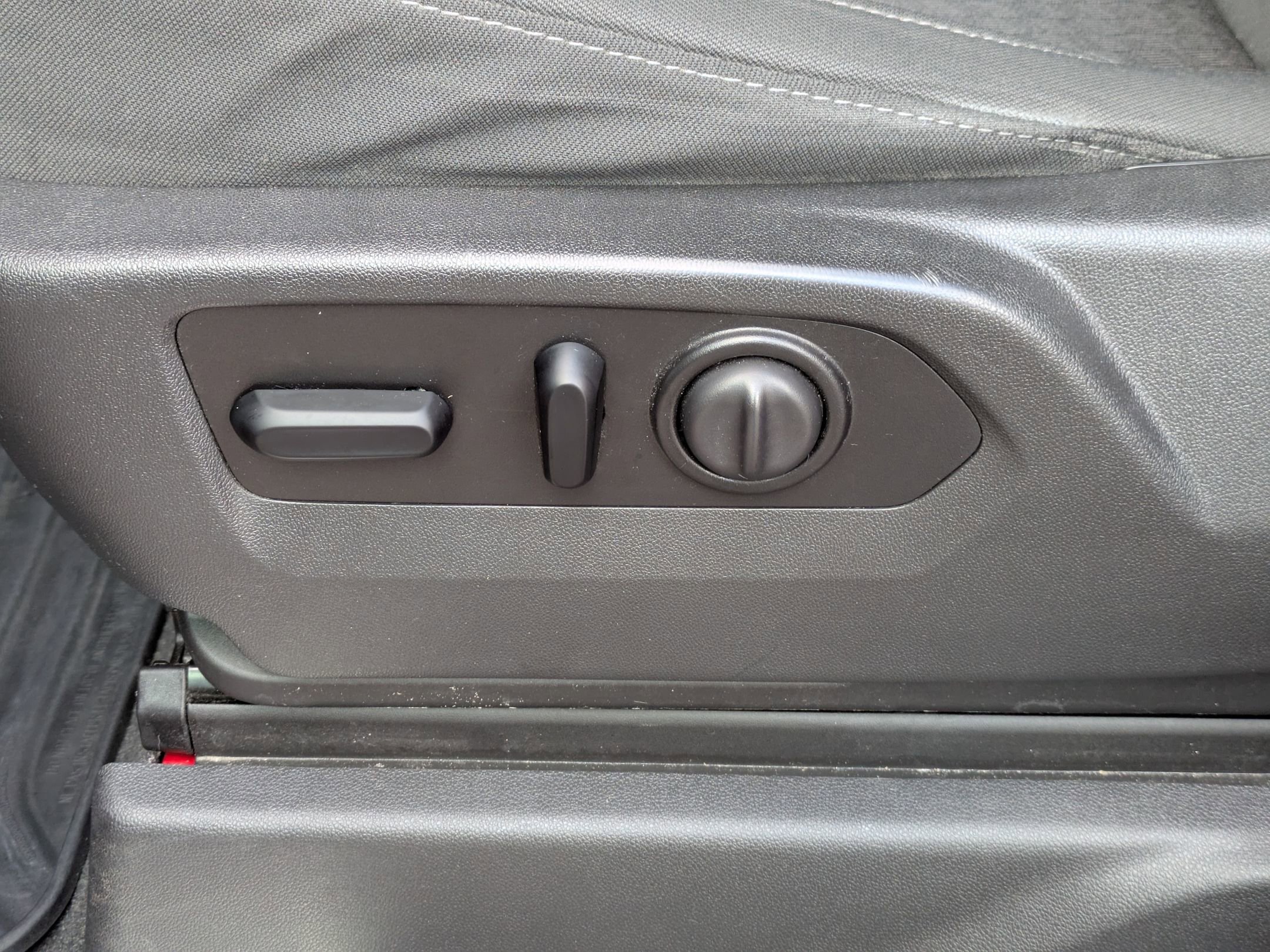 Used 2021 Chevrolet Silverado 1500 RST w/ Rally Edition image 13