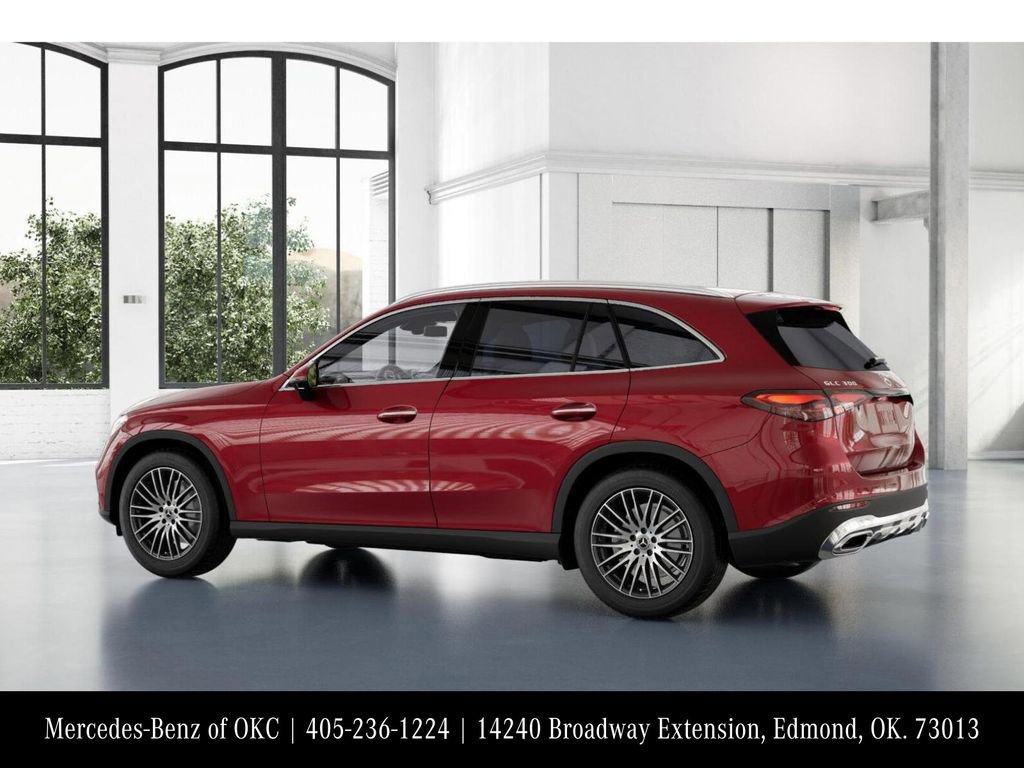 Used 2026 Mercedes-Benz GLC 300 4MATIC image 31