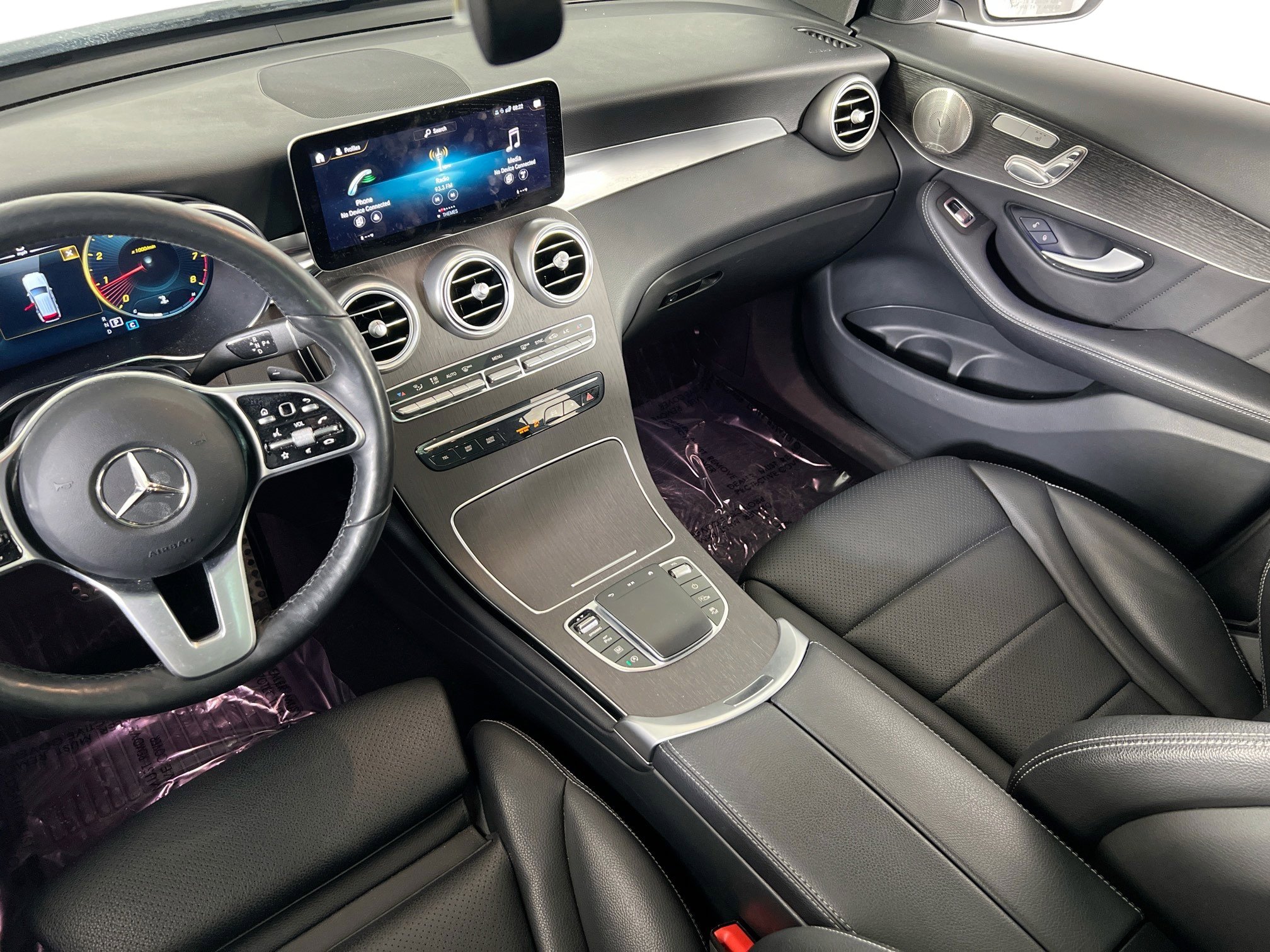 Used 2021 Mercedes-Benz GLC 300 4MATIC image 23