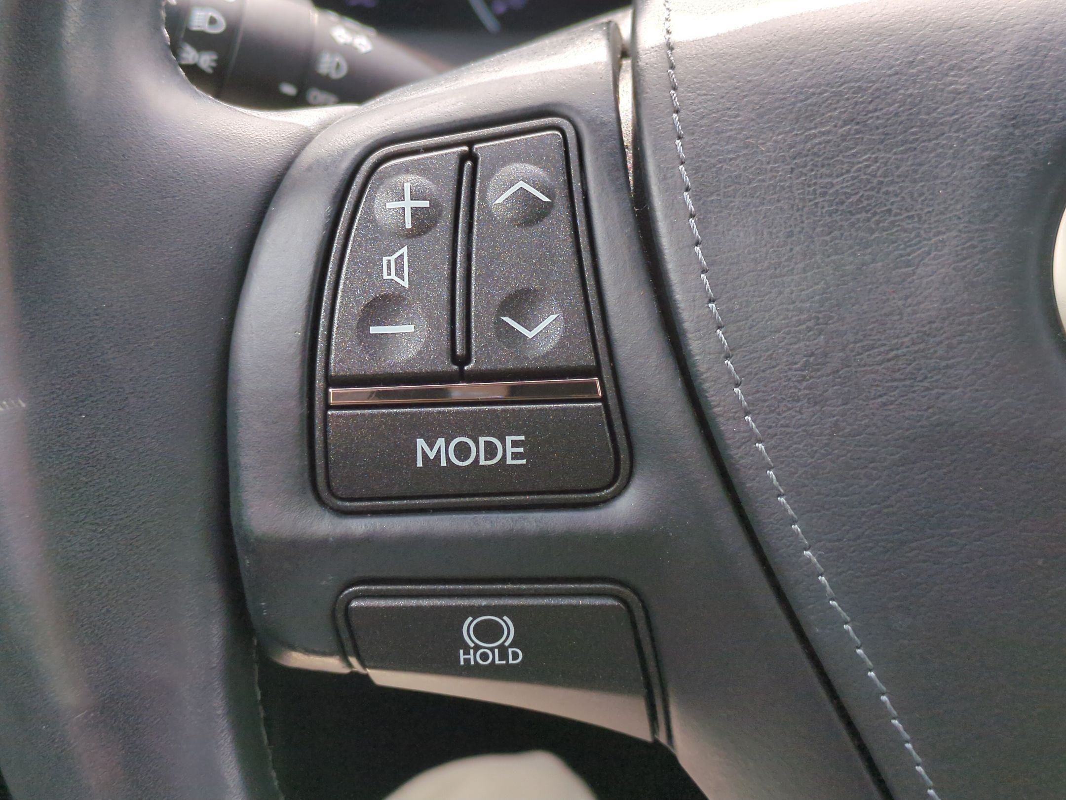 Used 2016 Lexus LS 460 L AWD/4WD image 17