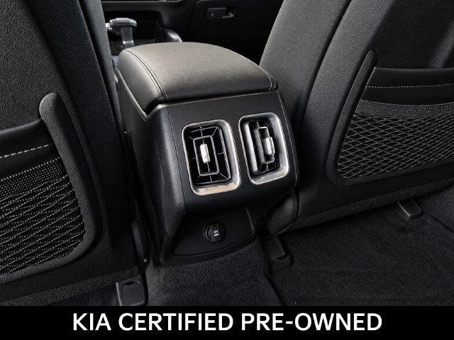 Certified 2025 Kia Sorento LX FWD image 14