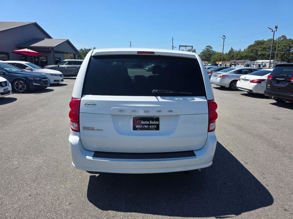 Used 2013 Dodge Grand Caravan SE image 3