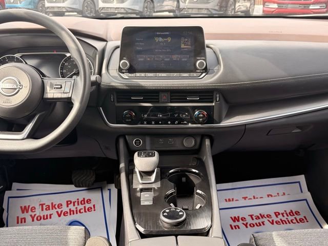 Certified 2023 Nissan Rogue SV image 26