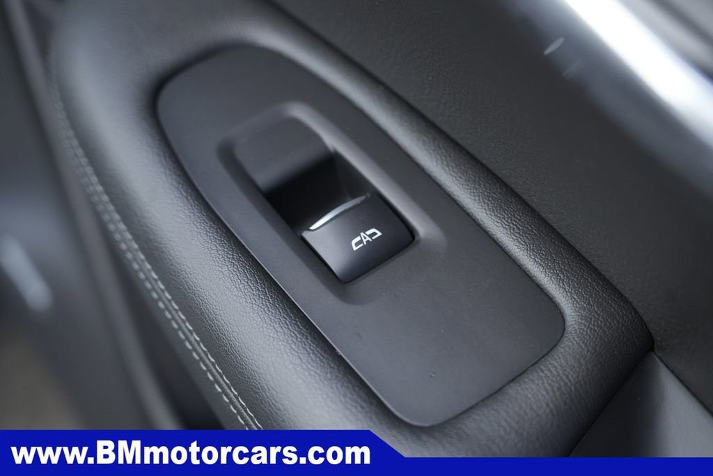 Used 2022 Cadillac XT6 Premium Luxury image 40