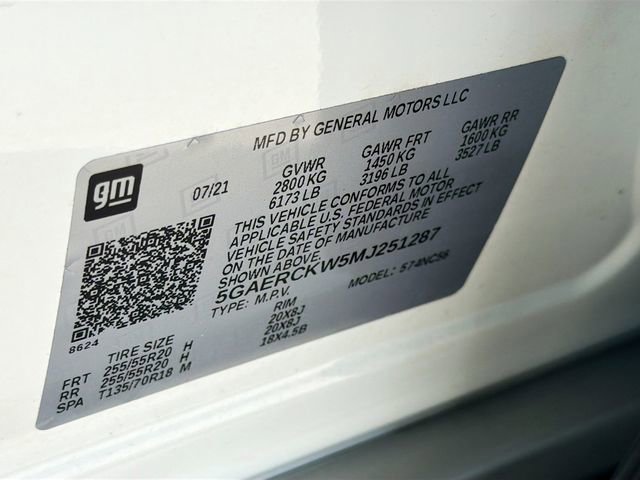 Used 2021 Buick Enclave Premium w/ Surround and Sites Package image 44