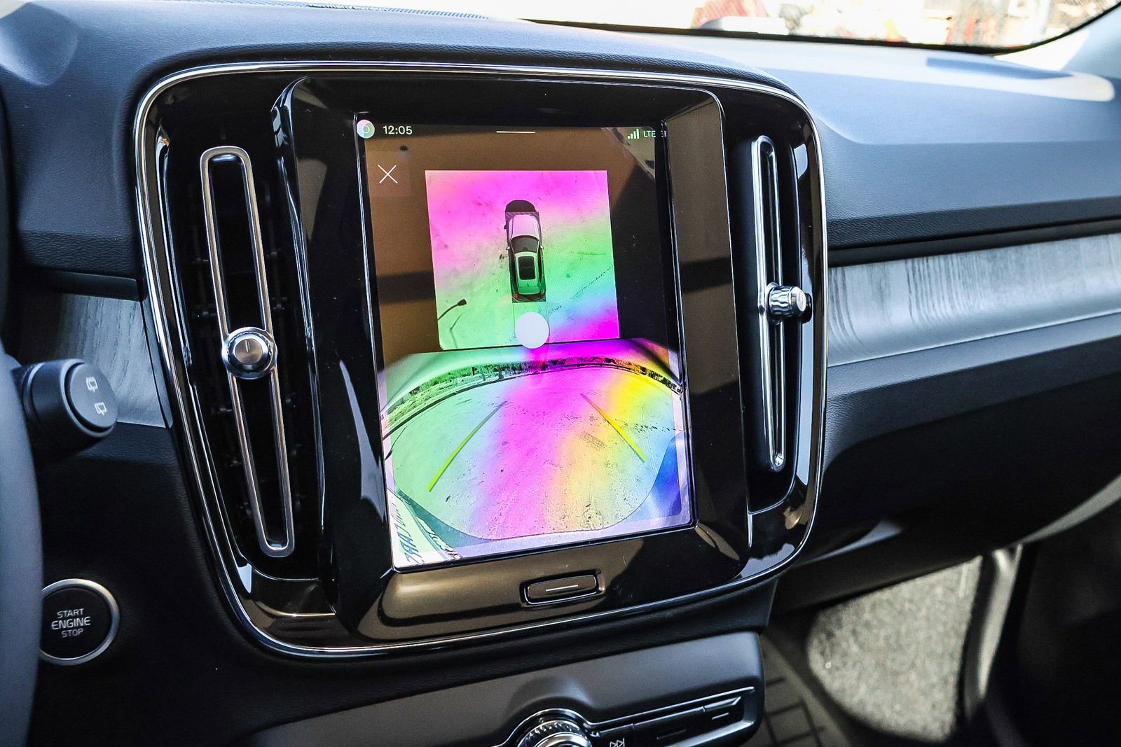 New 2026 Volvo XC40 B5 Ultra w/ Climate Package image 32