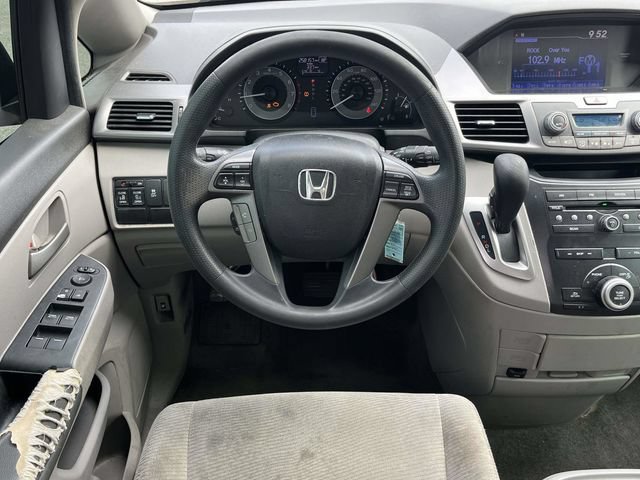 Used 2013 Honda Odyssey EX image 17