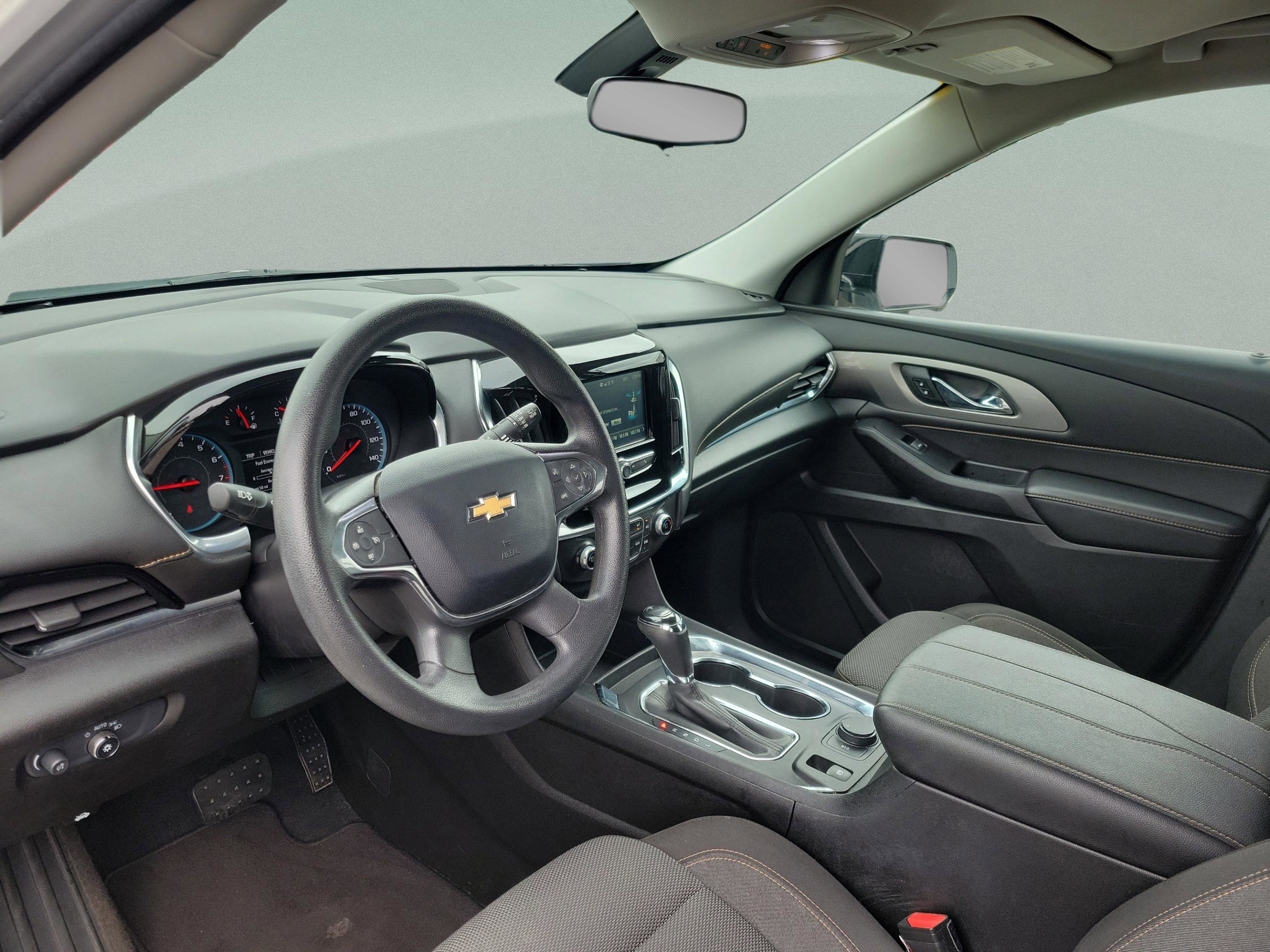Used 2019 Chevrolet Traverse LS image 8