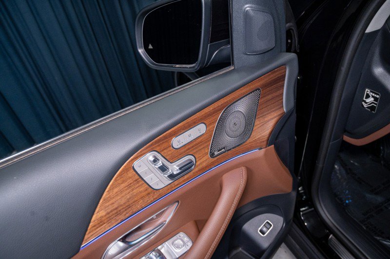 New 2026 Mercedes-Benz GLS 450 4MATIC image 12