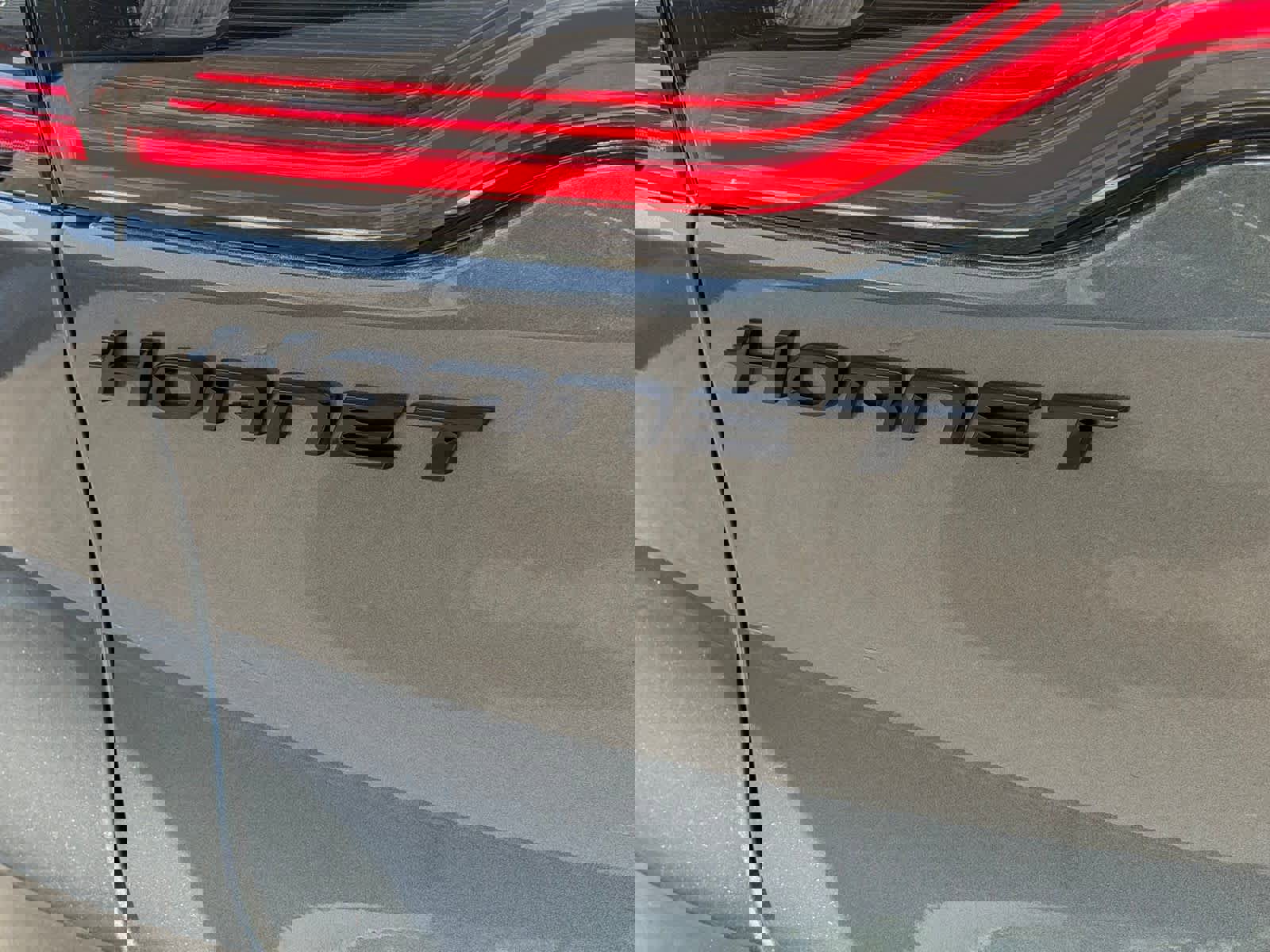 Used 2024 Dodge Hornet R/T w/ R/T Blacktop Package AWD/4WD image 8