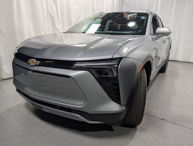 Certified 2024 Chevrolet Blazer EV LT AWD/4WD image 8