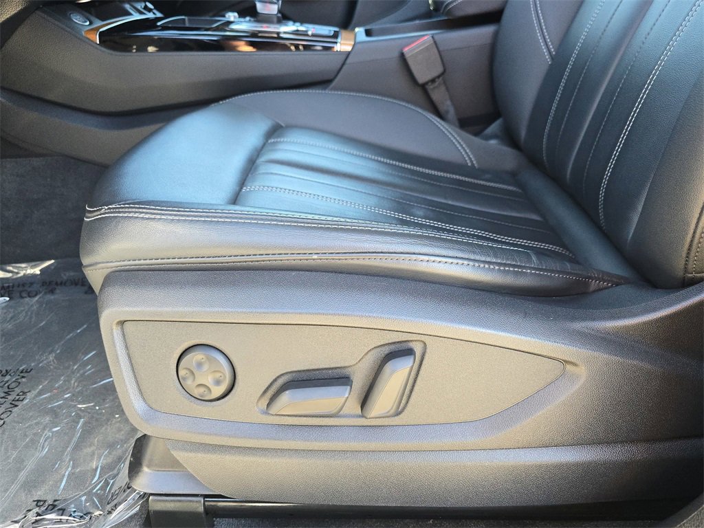 Used 2023 Audi Q5 2.0T Premium w/ Convenience Package image 21