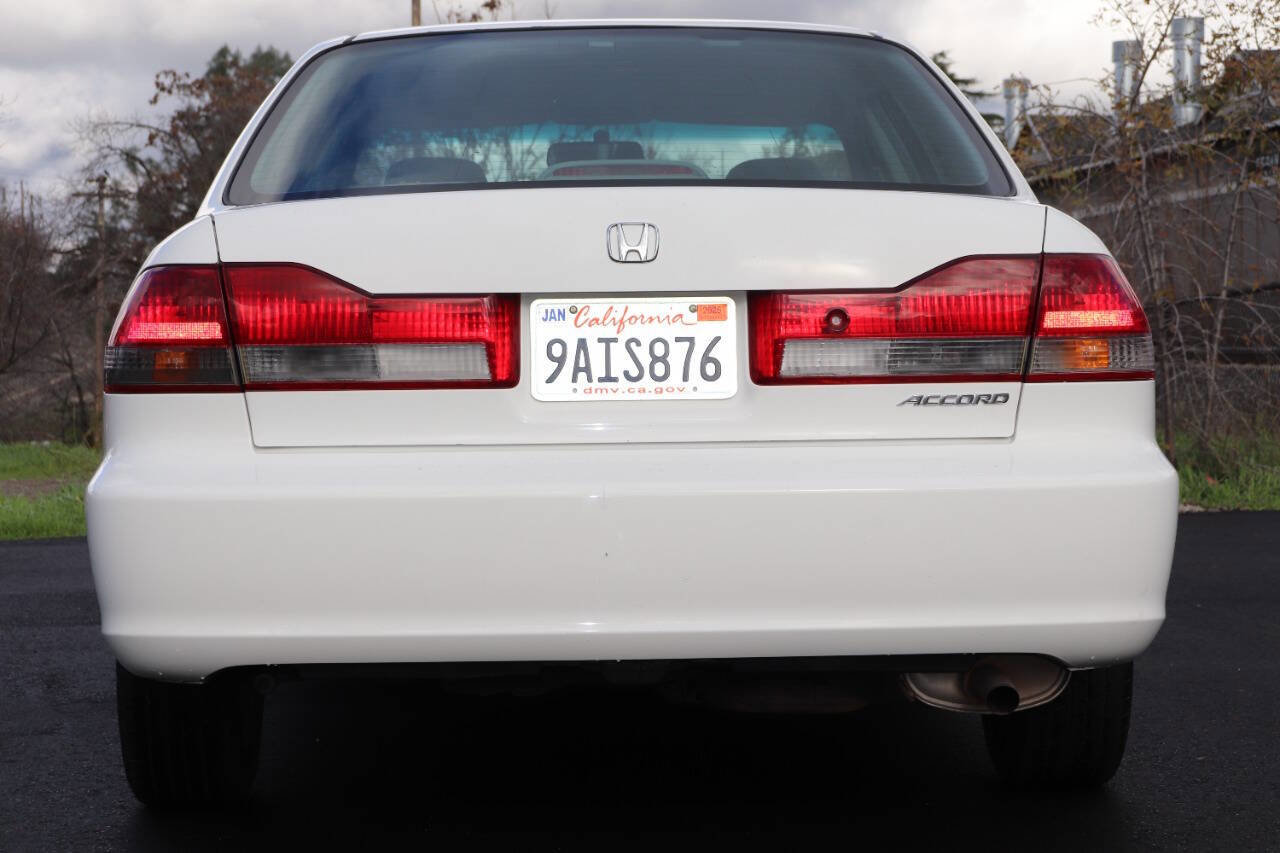 Used 2001 Honda Accord LX image 8
