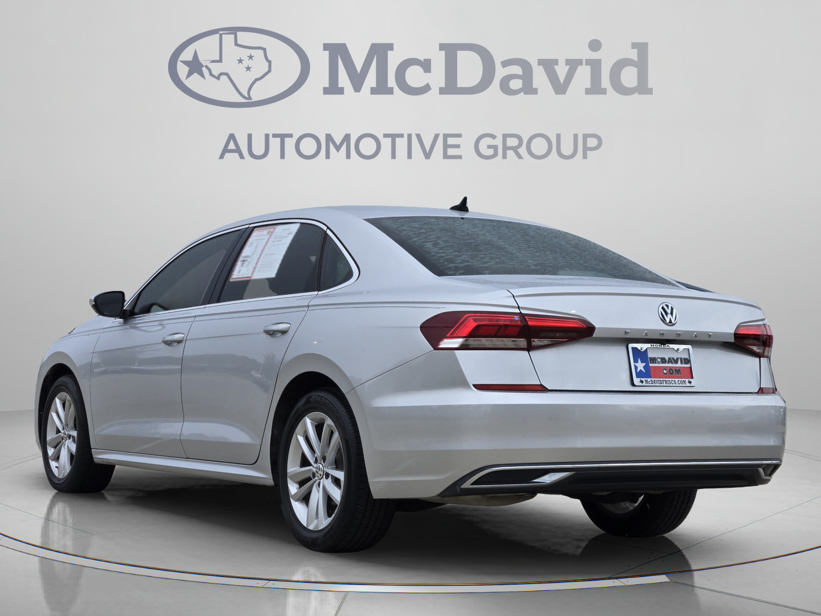 Used 2020 Volkswagen Passat 2.0T SE w/ Sunroof Package FWD image 4