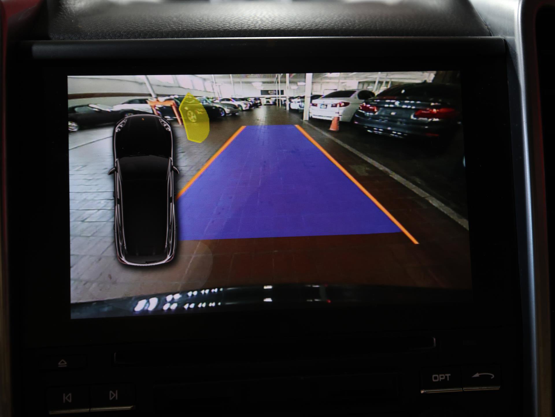 Used 2017 Porsche Cayenne S w/ Premium Plus Package image 20