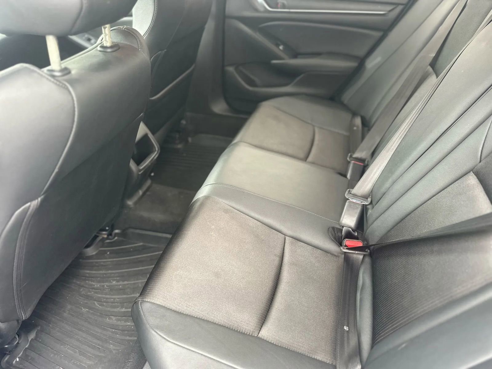 Used 2019 Honda Accord Sport image 5