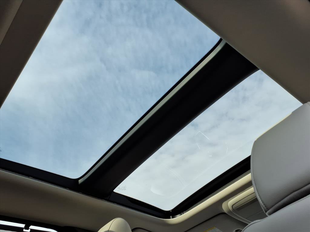 Certified 2024 MAZDA CX-90 Plug-In Hybrid w/ Premium Pkg image 14