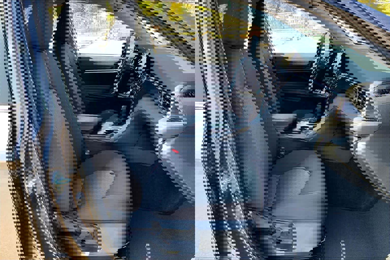 Certified 2023 Toyota Camry LE image 8