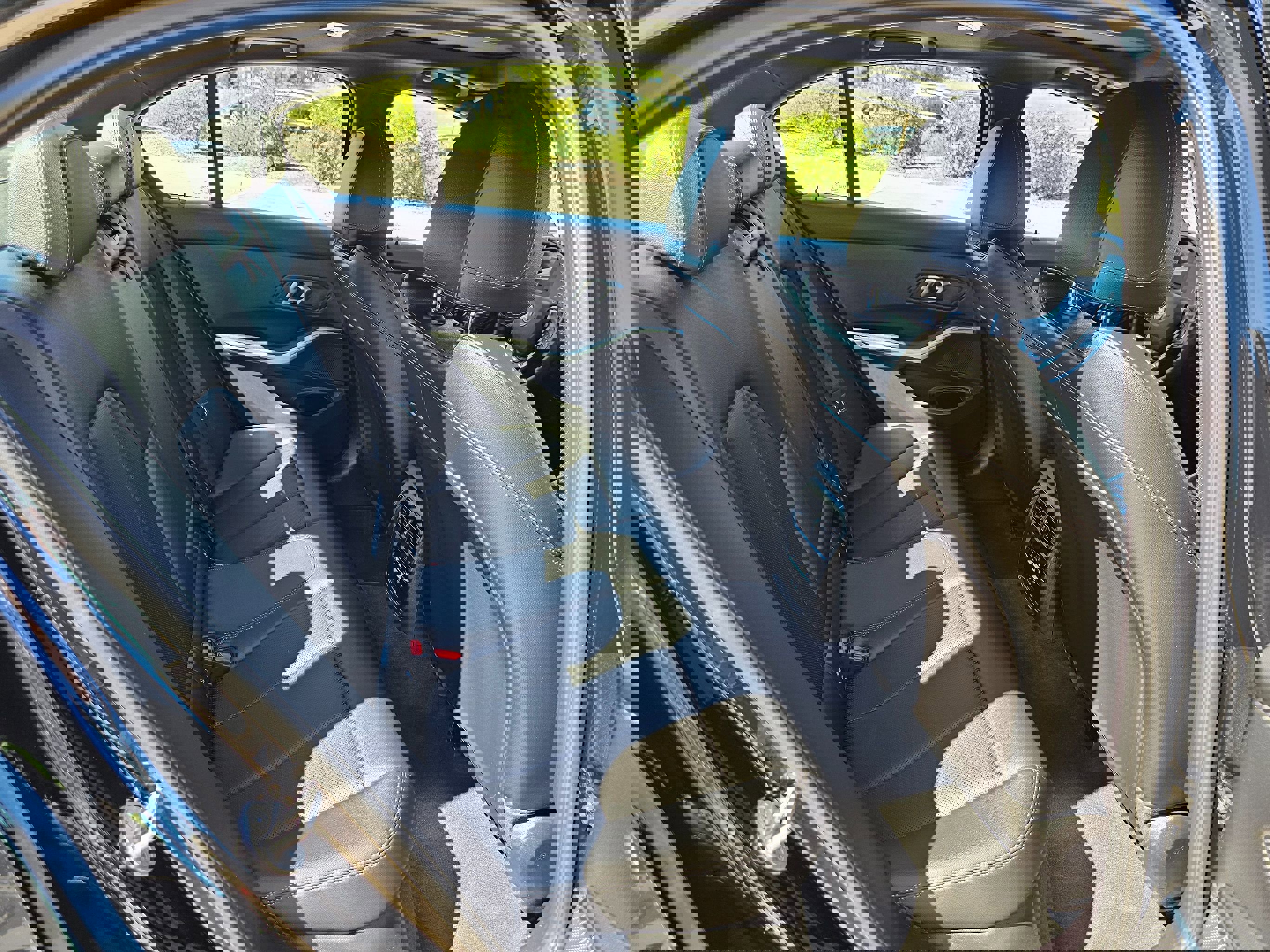 Used 2024 BMW 330e xDrive image 33