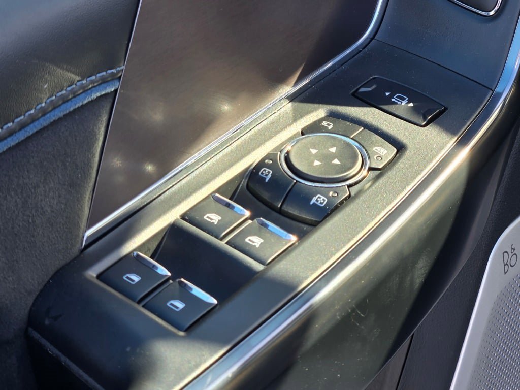 New 2026 Ford F350 Platinum w/ FX4 Off-Road Package image 19