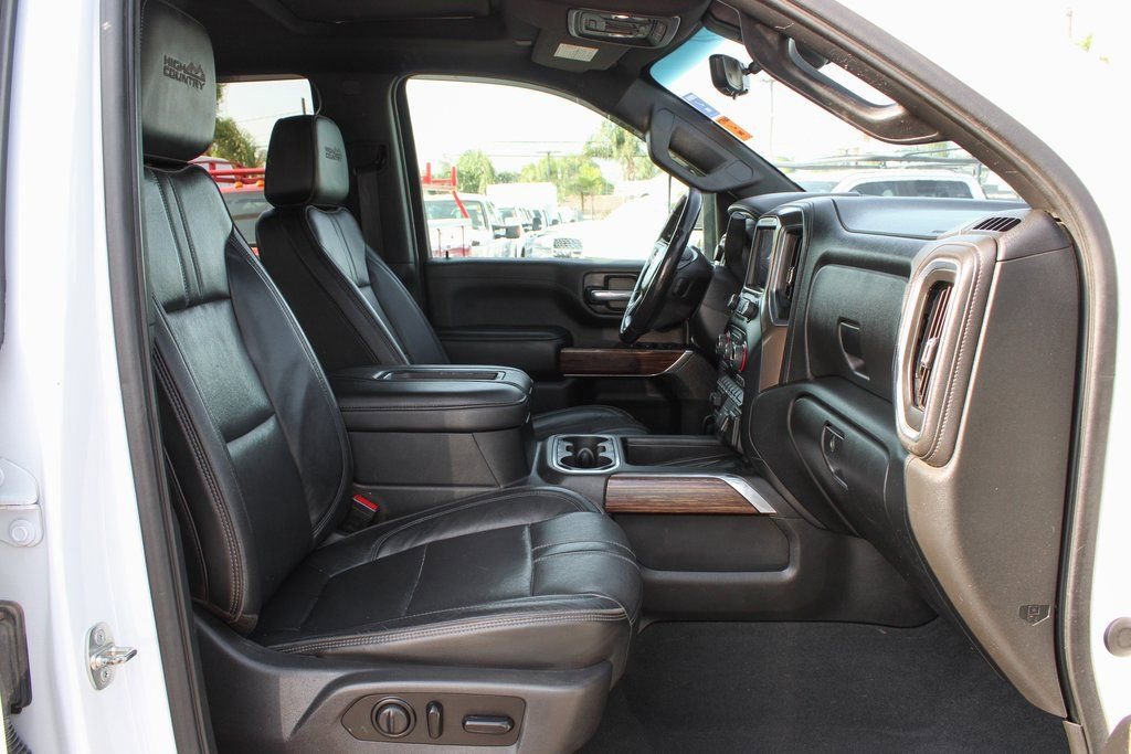 Used 2020 Chevrolet Silverado 3500 High Country w/ Z71 Off-Road Package AWD/4WD image 48