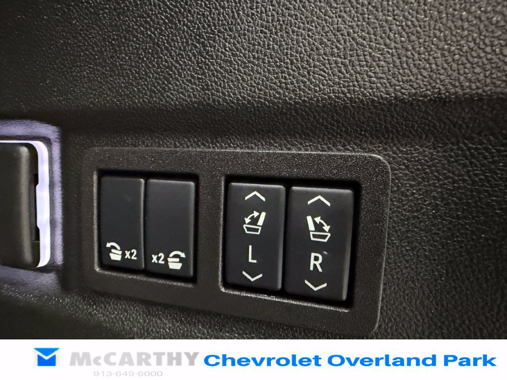 Used 2026 Chevrolet Tahoe RST w/ Comfort Package AWD/4WD image 31