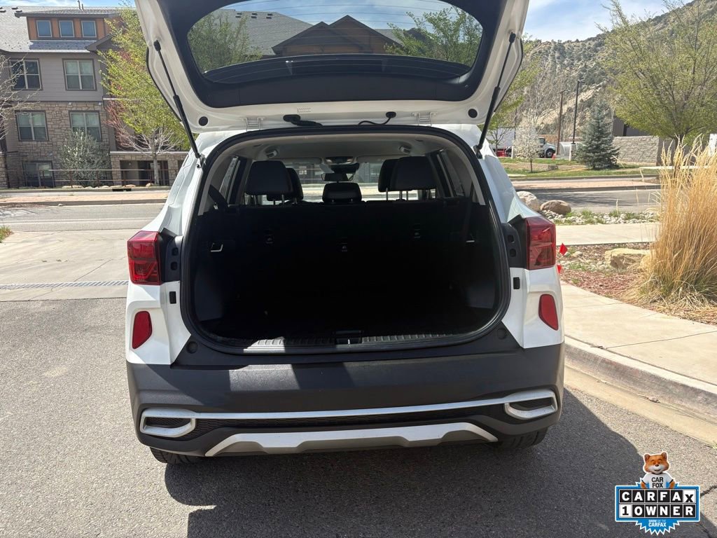 Used 2021 Kia Seltos S image 8