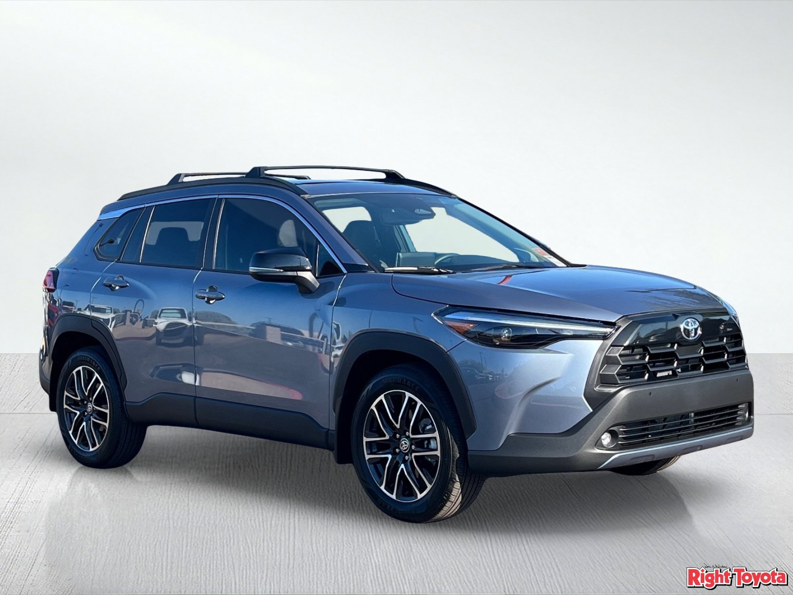 Certified 2026 Toyota Corolla Cross XLE w/ Convenience Package FWD image 9