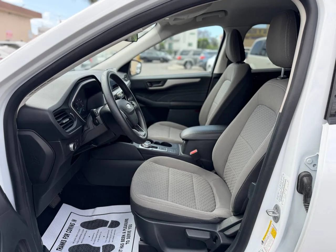 Used 2022 Ford Escape SE FWD image 24