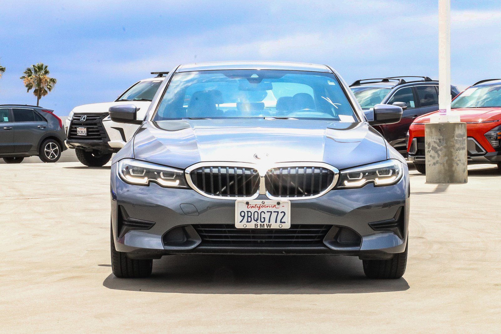 Used 2022 BMW 330i xDrive Sedan w/ Driving Assistance Package AWD/4WD image 2