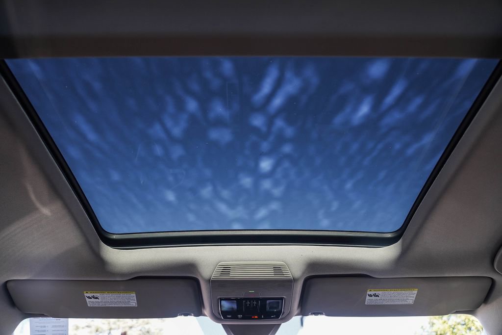 New 2026 Volkswagen Atlas SEL Premium R-Line image 21