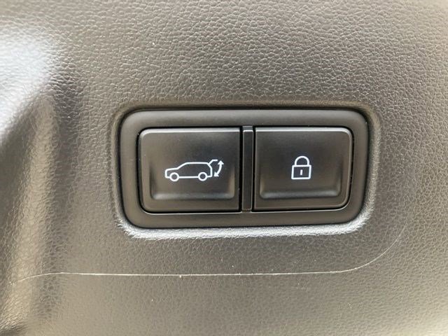 Used 2025 Hyundai Santa Fe SEL image 21