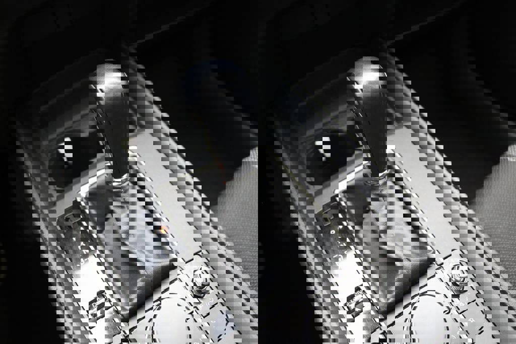 Used 2025 MAZDA CX-50 AWD 2.5 S w/ Premium Package image 23