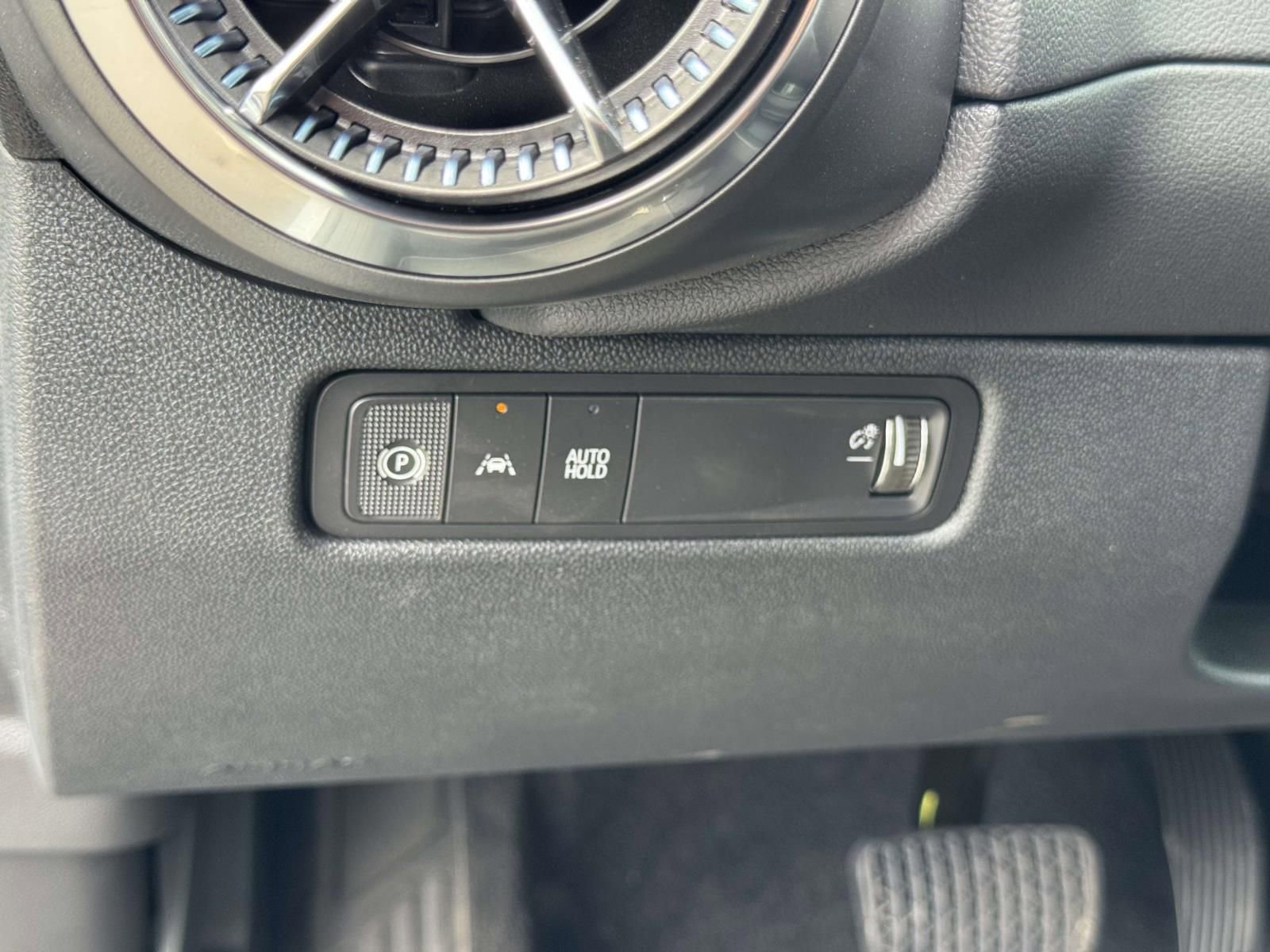 New 2026 Chevrolet Equinox EV LT image 14