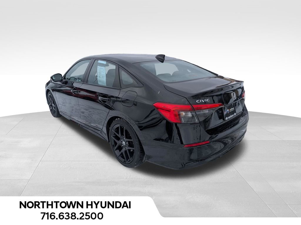 Used 2023 Honda Civic Sport image 3